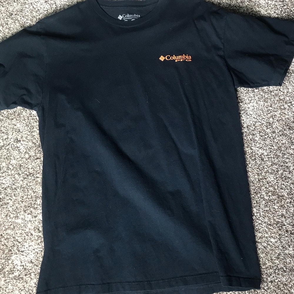 Columbia pfg T shirt